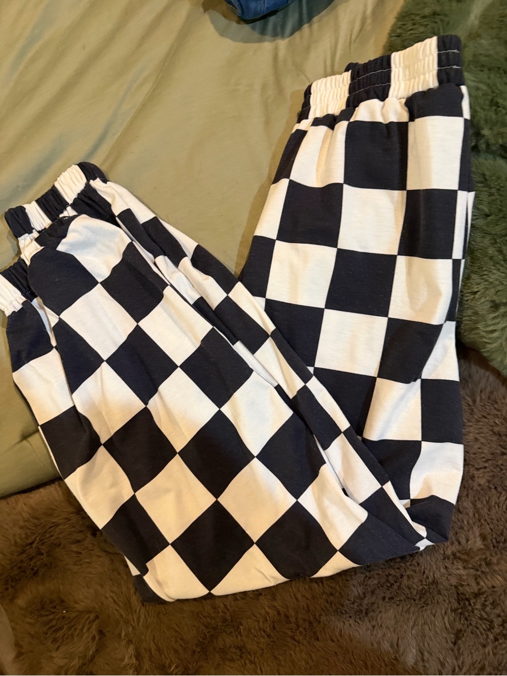 Women’s Checkerboard Jogger Pants - Black & White
